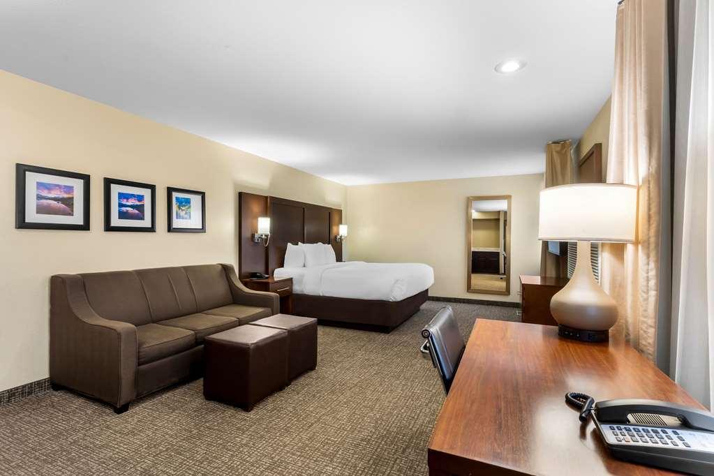 Comfort Inn & Suites Greeley Quarto foto